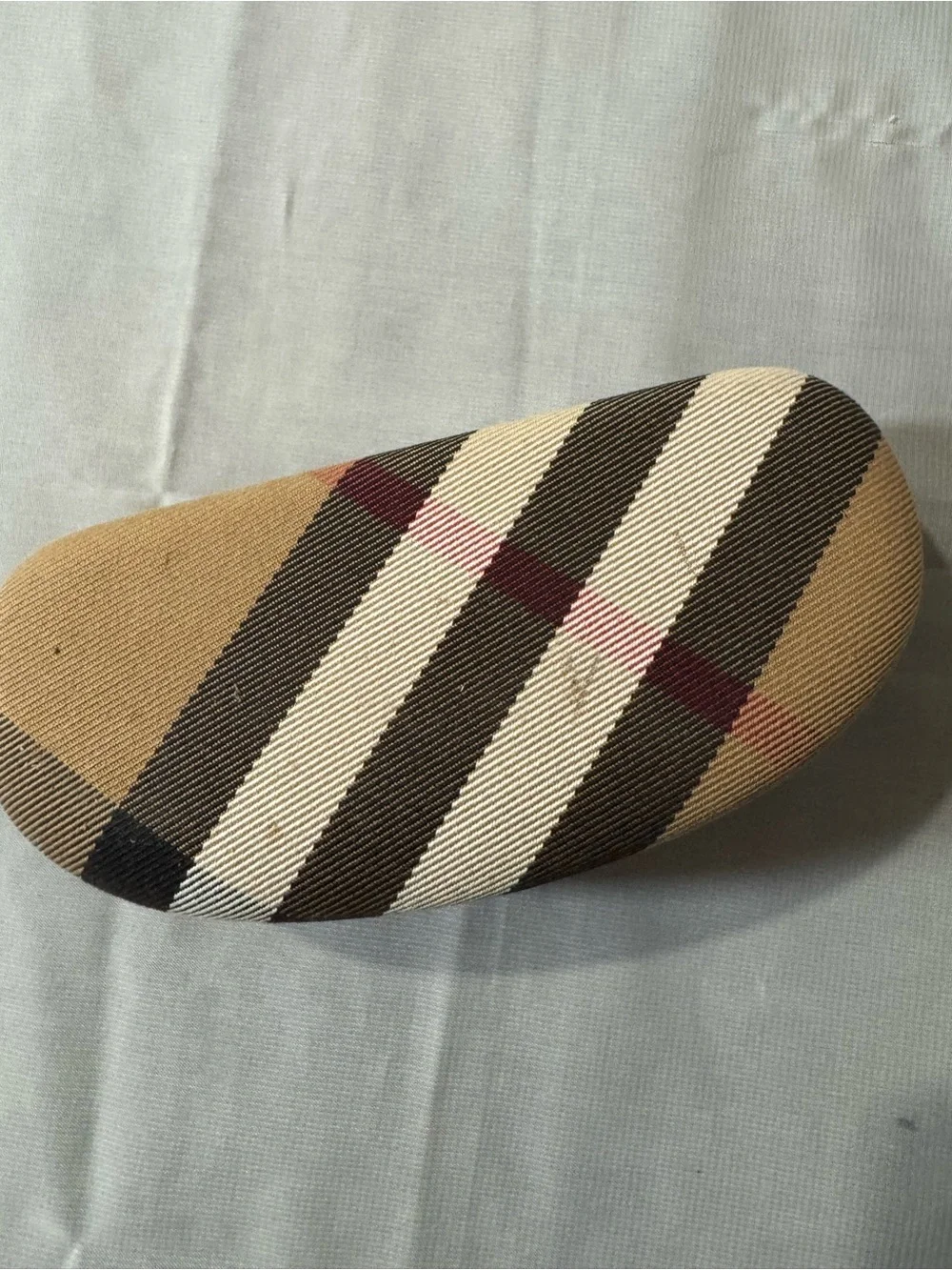 Burberry Signature Iconic Checkered Glasses Case in Beige & Brown — ‼️SEE NOTES